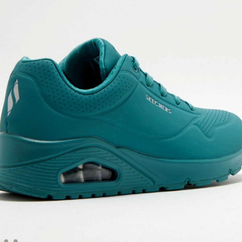 SKECHERS UNO - STAND ON AIR SNEAKERS